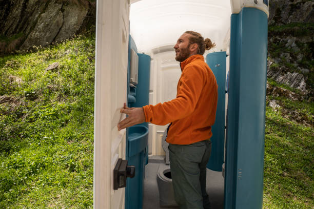 Best Porta potty rental near me  in Linden, MI