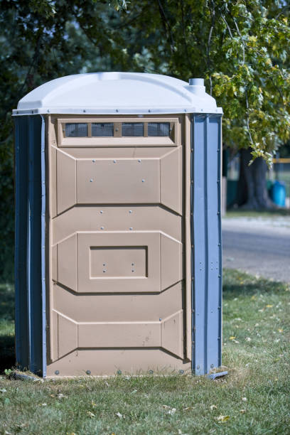 Best Porta potty rental near me  in Linden, MI